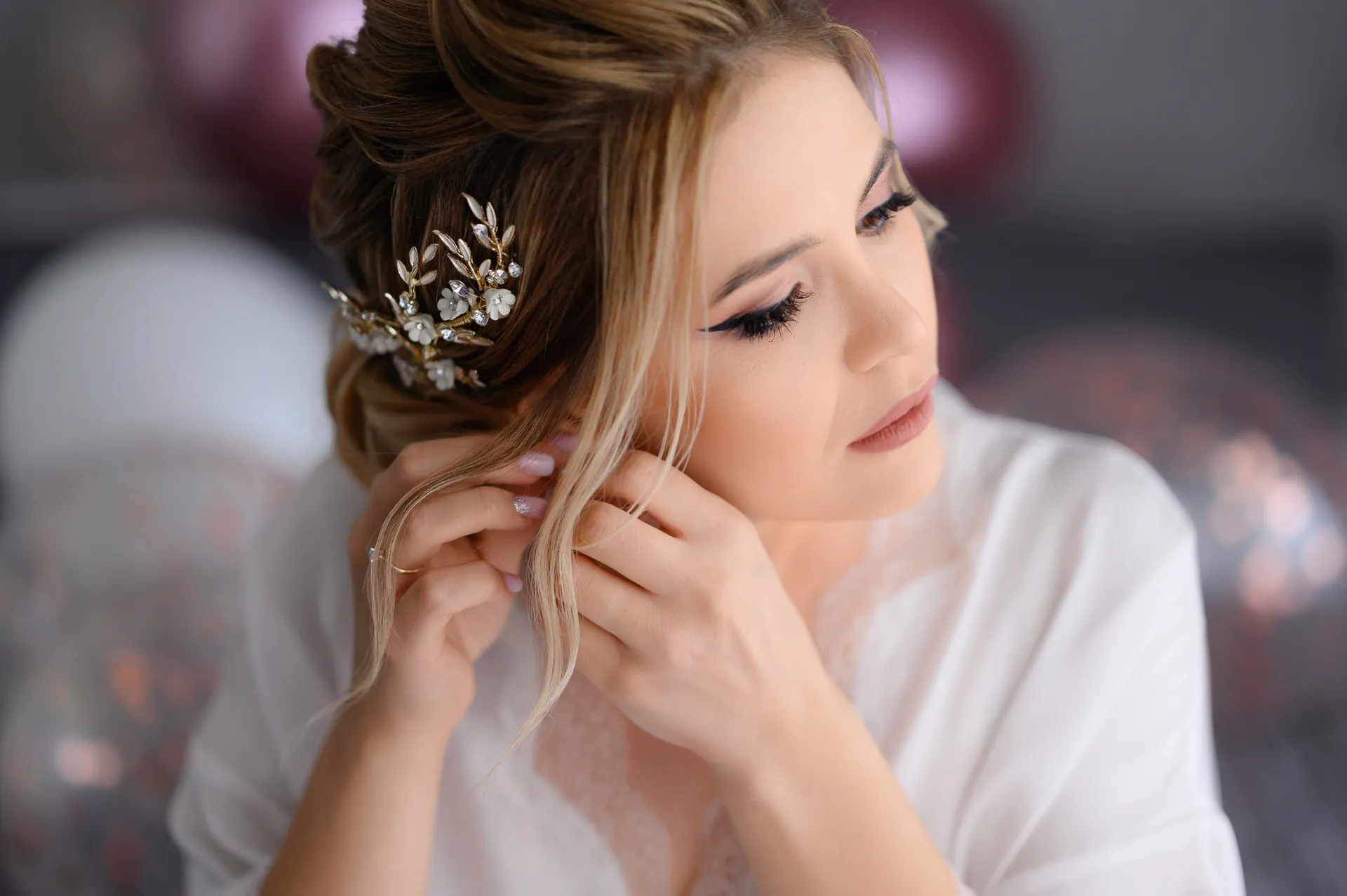 Alexandra & Cristi — nunta wonderland cluj mireasa cercei portret — fotograf nuntă