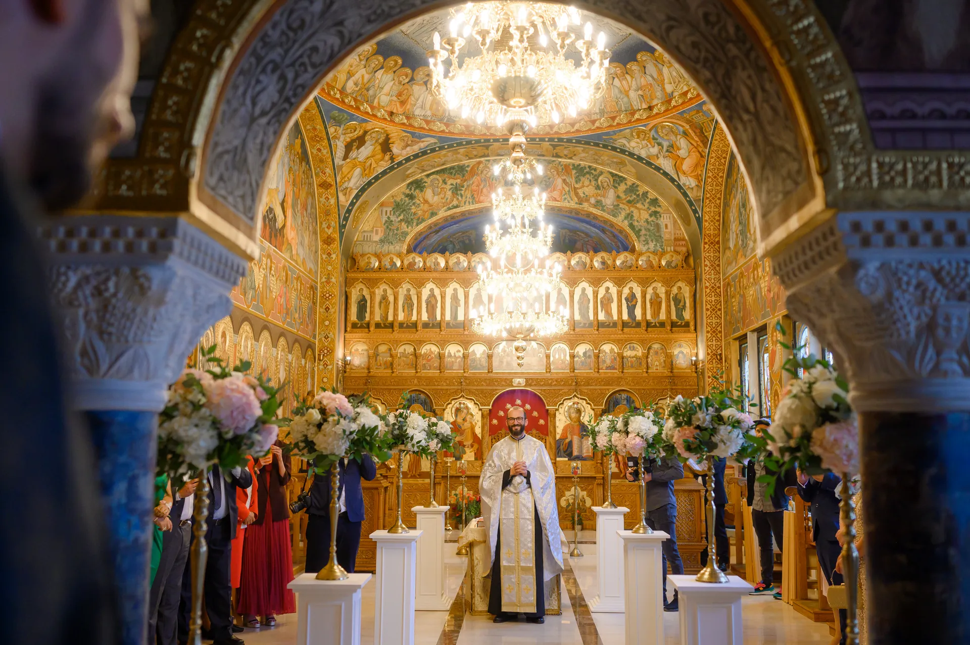Alexandra & Cristi — nunta wonderland cluj biserica ortodoxa mozaic aur — fotograf nuntă