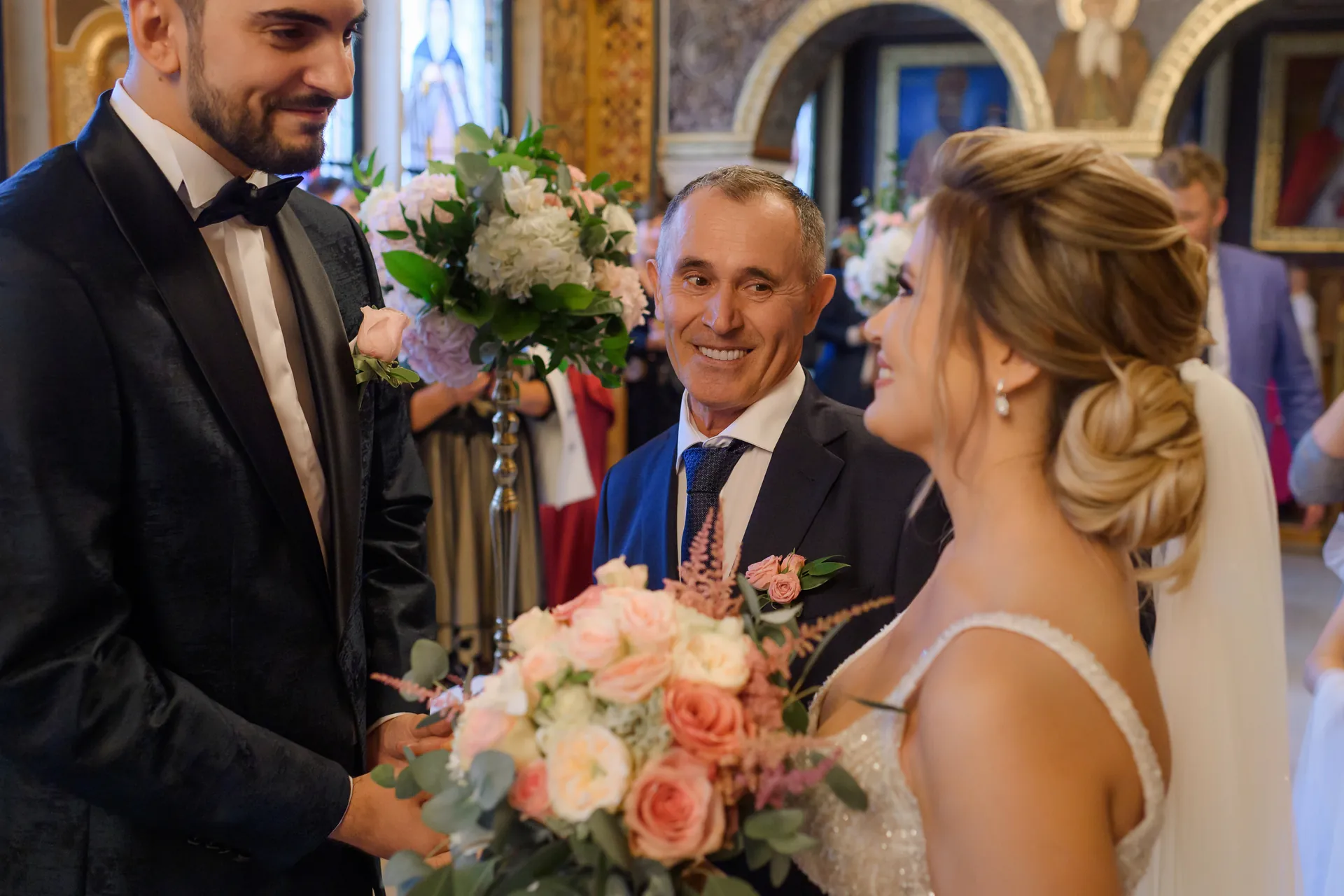 Alexandra & Cristi — nunta wonderland cluj mireasa tatal mire ceremonie — fotograf nuntă