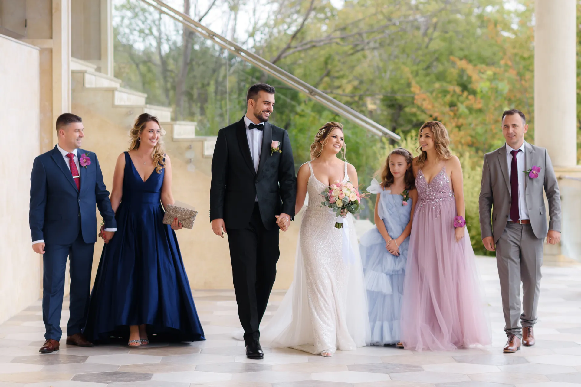 Alexandra & Cristi — nunta wonderland cluj miri nasi coloane sosire — fotograf nuntă