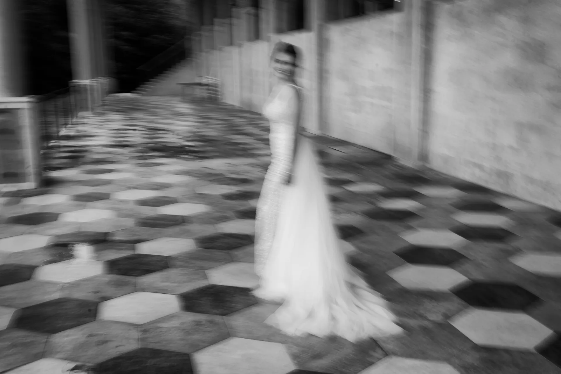 Alexandra & Cristi — nunta wonderland cluj mireasa motion blur podea — fotograf nuntă