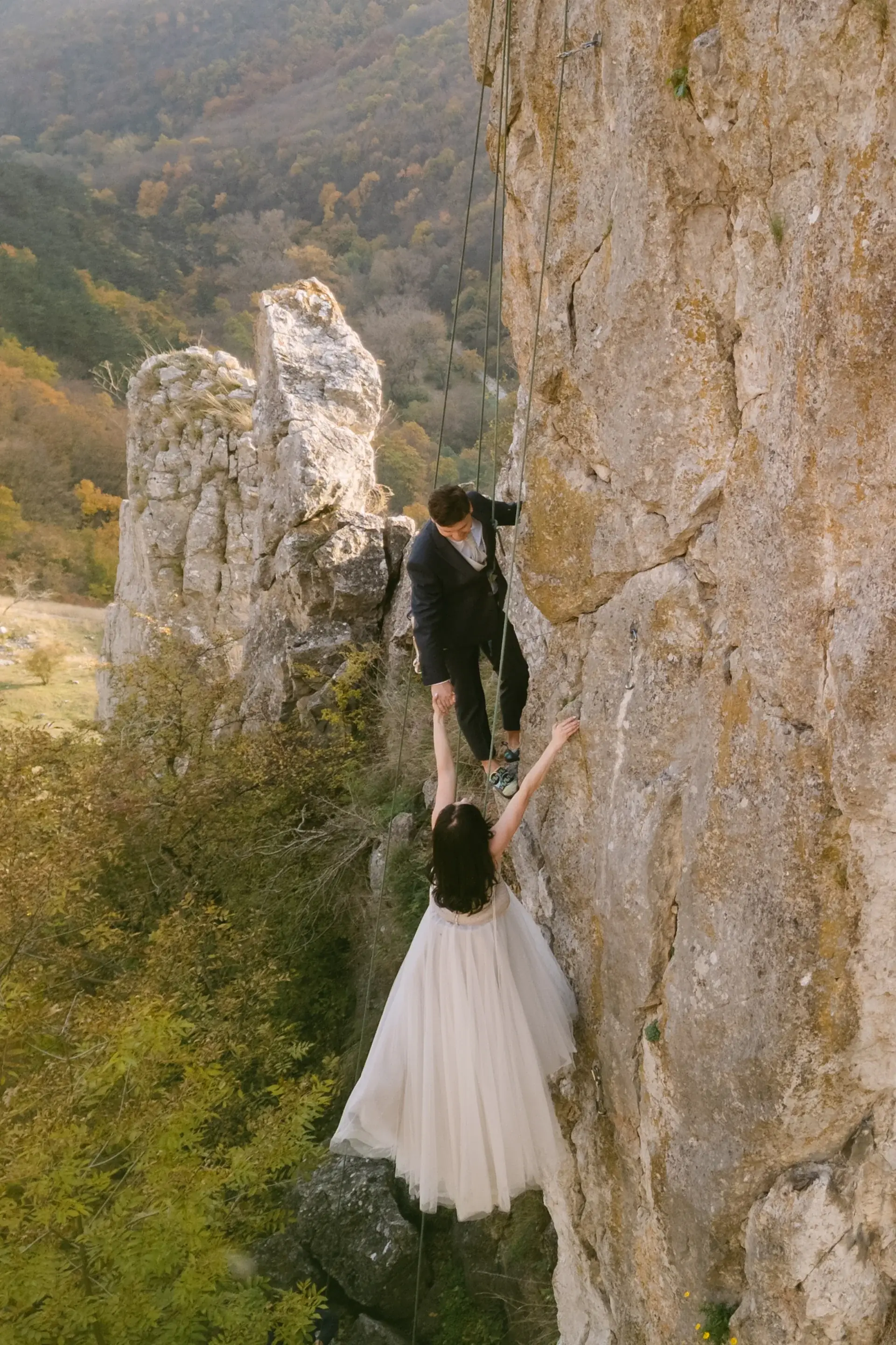 Alexandrina & Ionuț — nunta la foret cluj after wedding mire mana mireasa ajutor stanca cinematic — fotograf nuntă