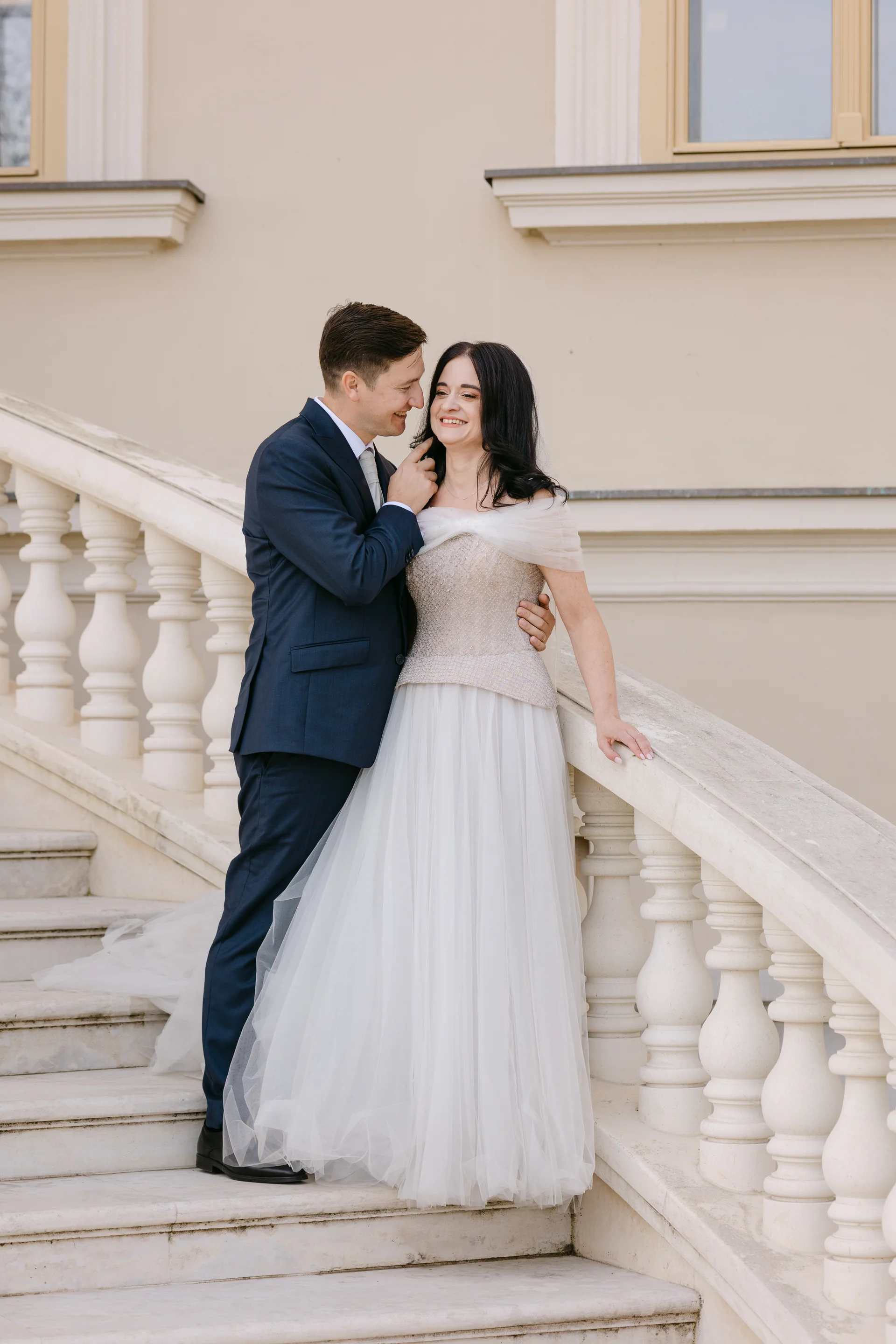 Alexandrina & Ionuț — nunta la foret cluj nunta la foret sedinta foto miri scari castel portret editorial — fotograf nuntă