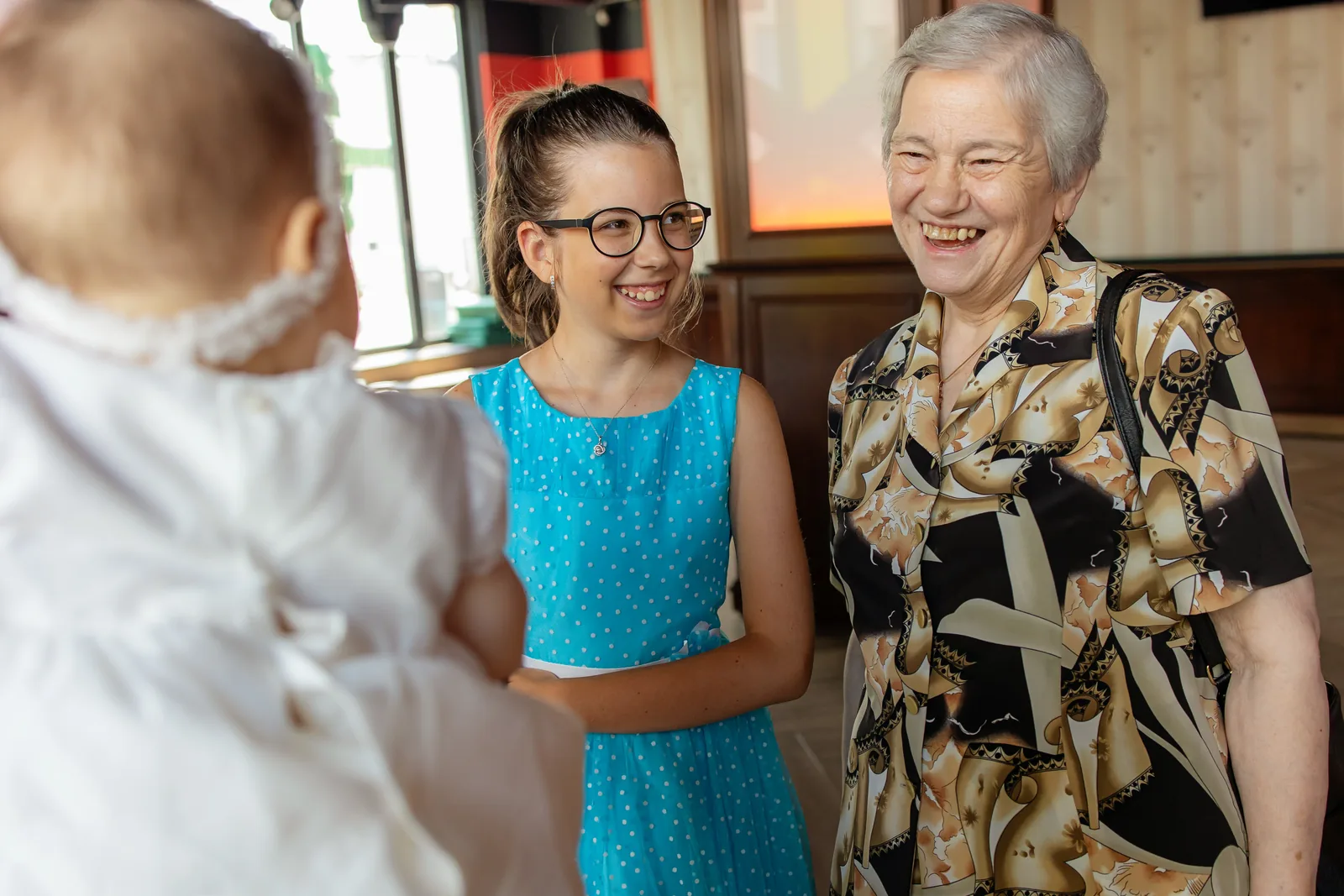 Botezul Almei — botez website bistro cluj verisoara bunica rasete spontan layered — fotograf botez