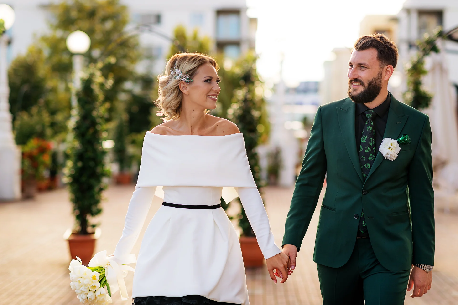 Andra & Andrei — nunta grand hotel italia cluj civila primul dans miri salon candid intim — fotograf nuntă