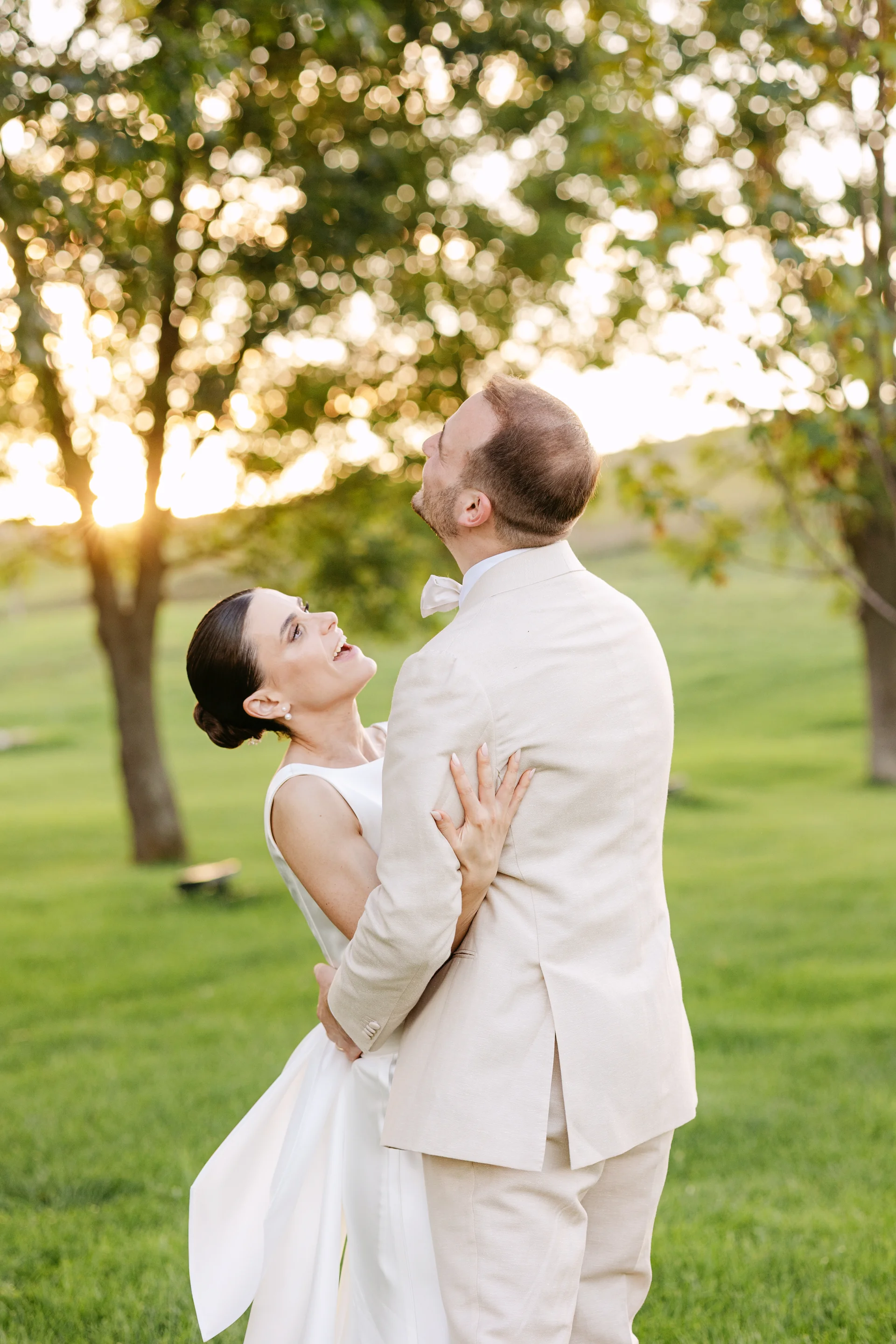 Andra & Mihai — nunta wild hills jucu cluj cuplu golden hour dans liber candid — fotograf nuntă