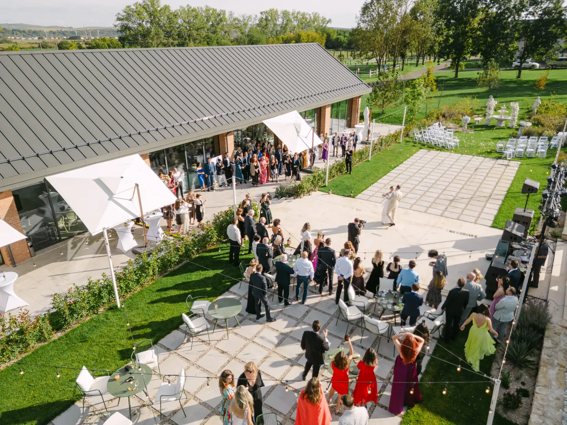 Andra & Mihai — wild hills jucu sala aerial wide — fotograf nuntă