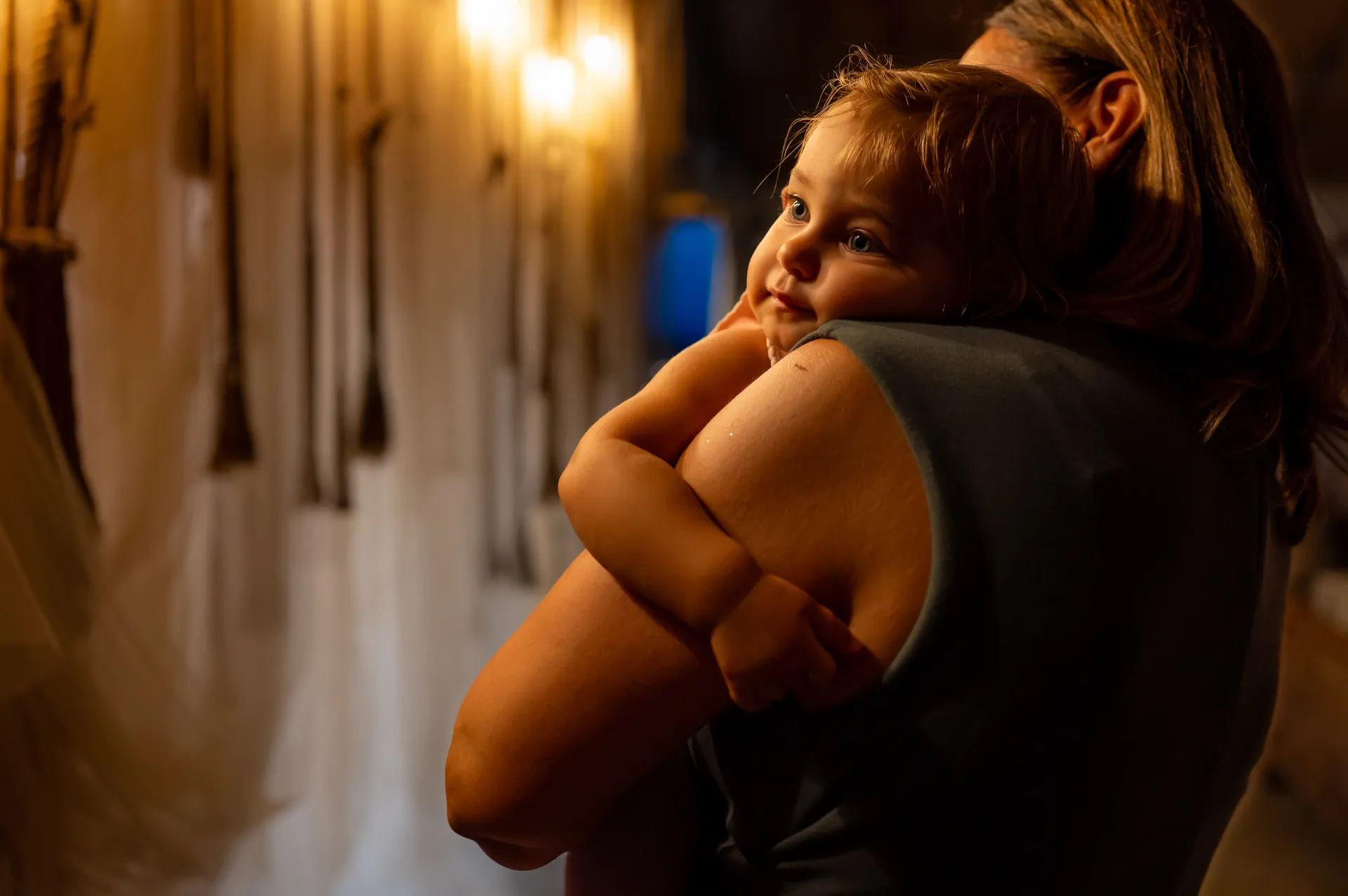 Andreea & Andrei — nunta crama la salina turda fetita mama salina lumini — fotograf nuntă