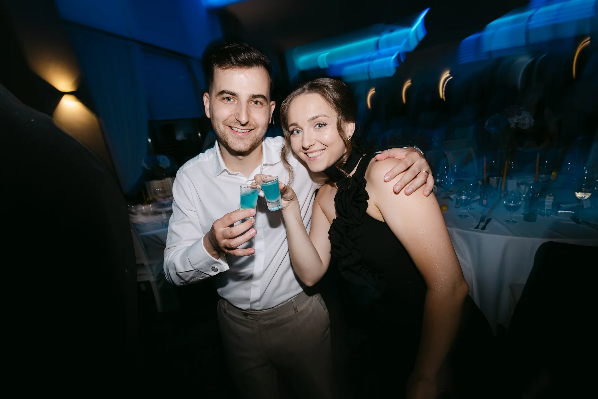 Andreea & Ștefan — nunta andreea stefan cluj invitati dans energie lumini atmosfera petrecere — fotograf nuntă