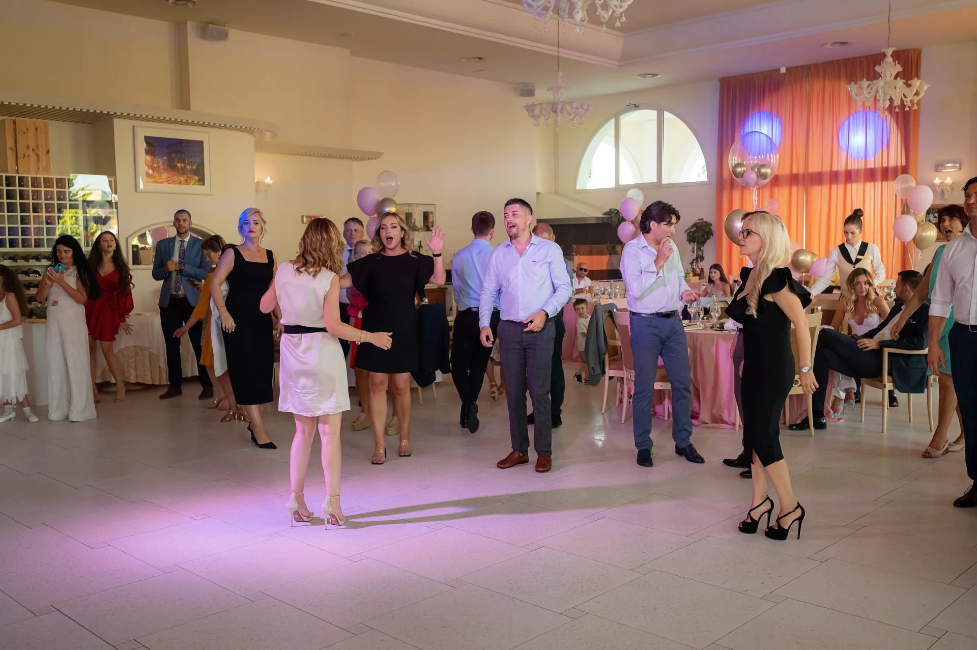 Botezul Antoniei — botez antonia grand hotel italia cluj 23 — fotograf botez