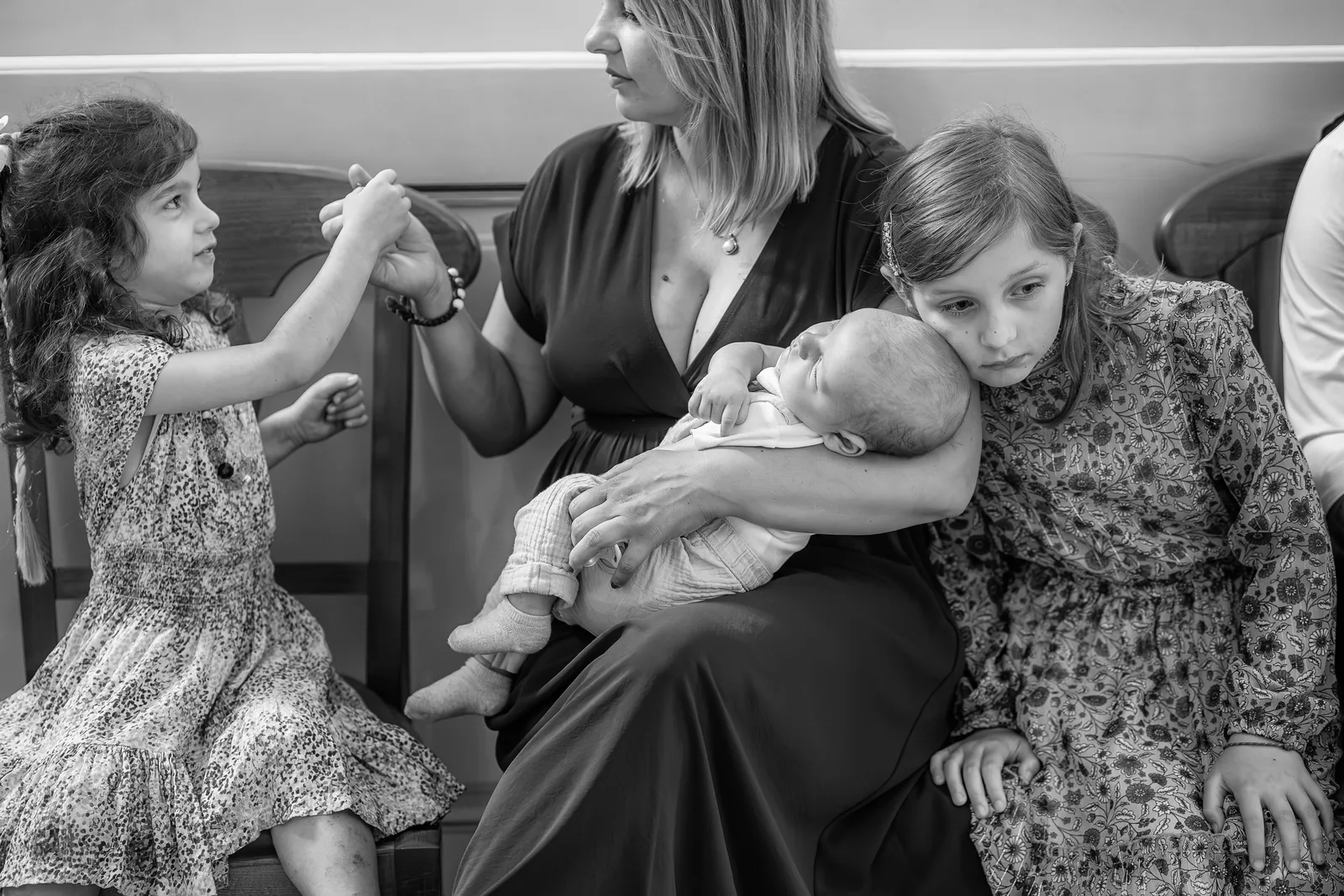 Botezul lui Aron — botez aron tamas bistro savadisla bw surori aron banca — fotograf botez