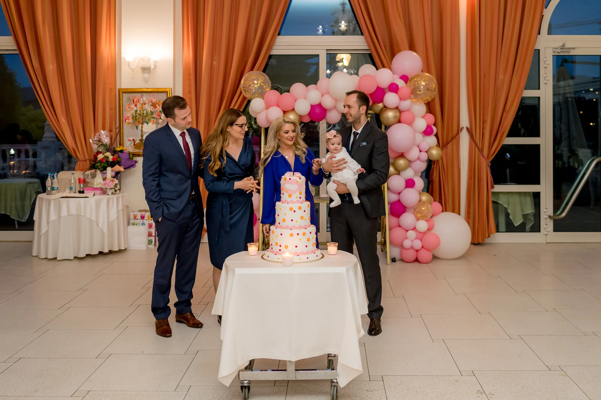 Botezul Avei Carolina — botez ava carolina grand hotel italia cluj 25 — fotograf botez