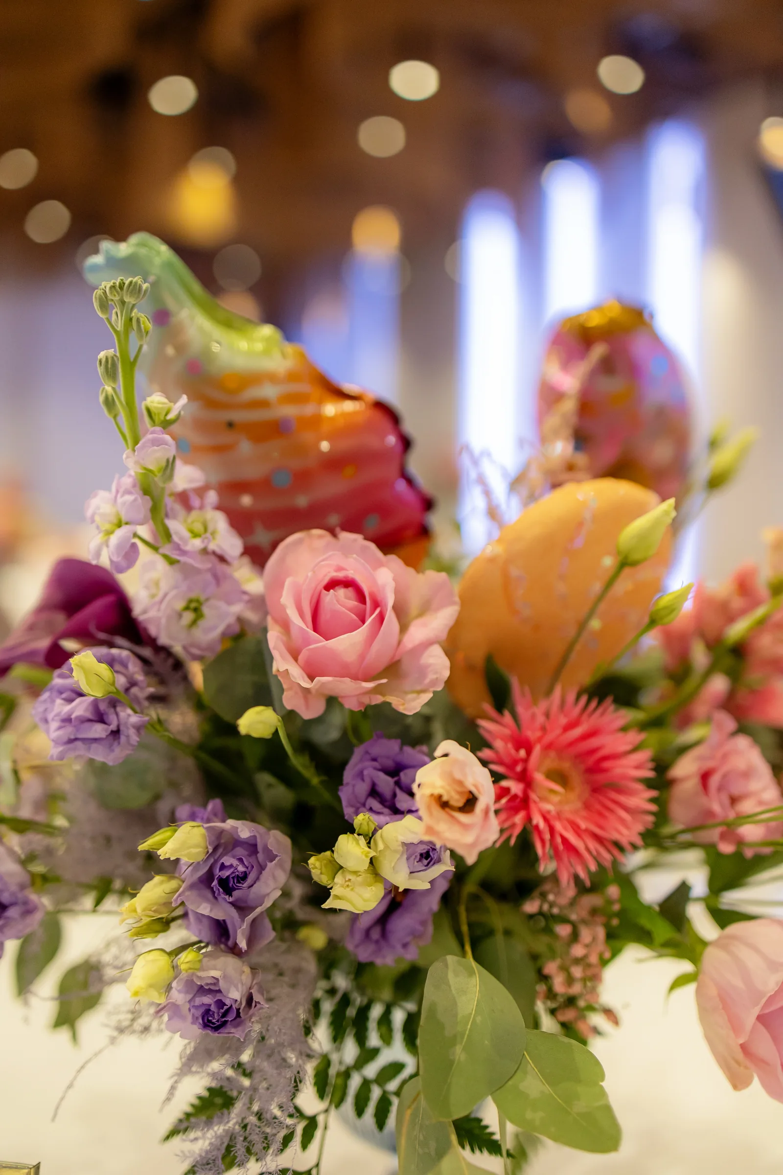 Botezul Clarei — botez restaurant rod cluj decor floral oua pictate — fotograf botez