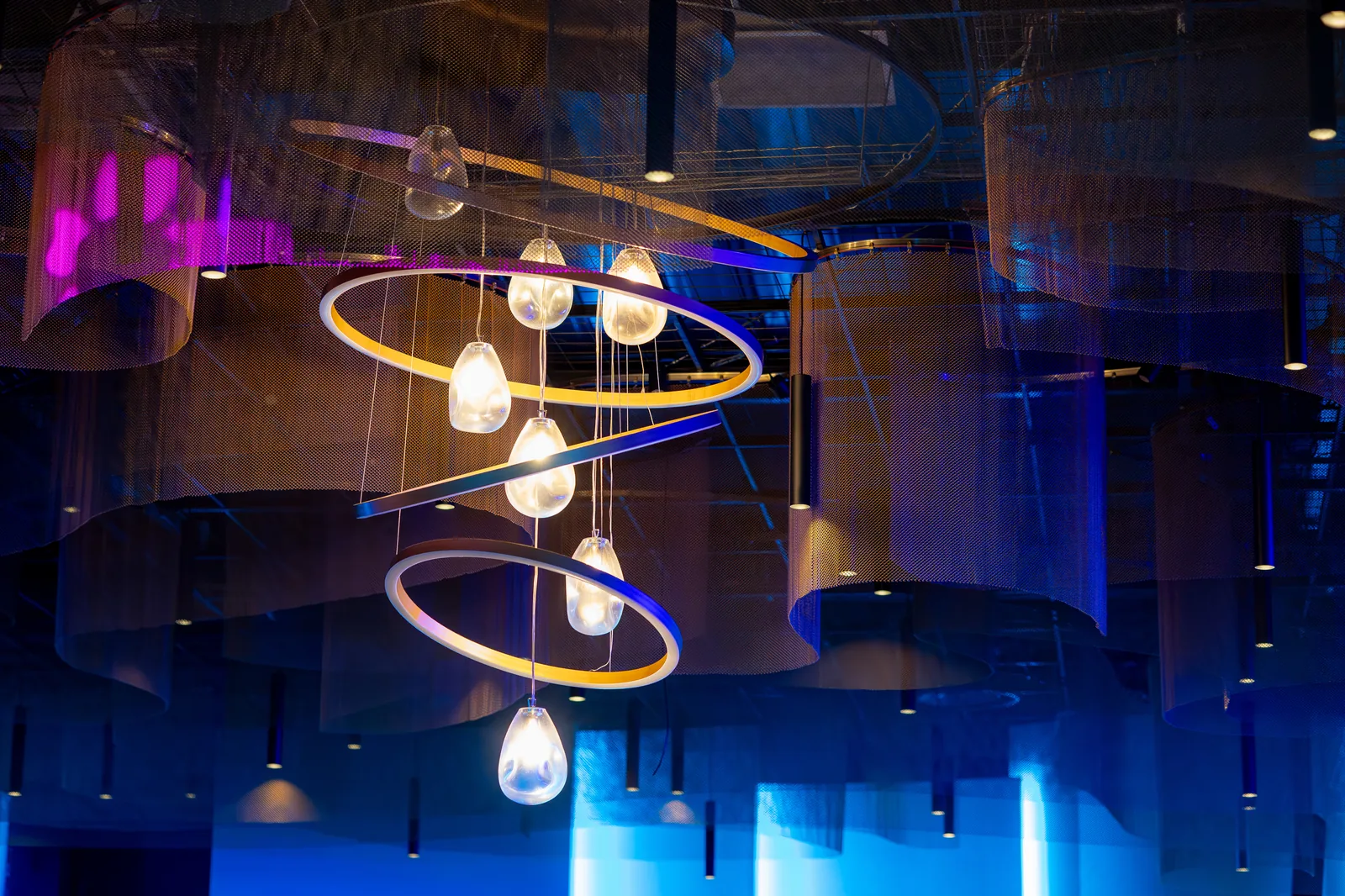 Botezul Clarei — botez restaurant rod cluj candelabru spiralat rod final — fotograf botez