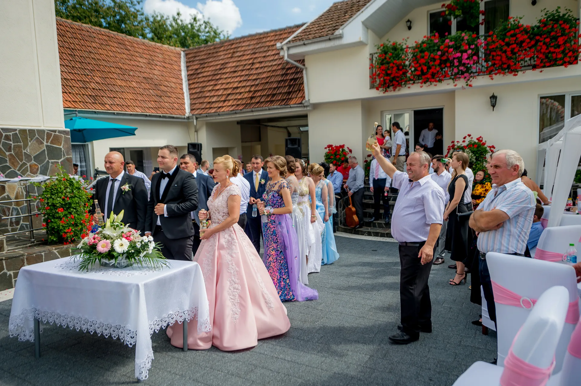 Cristina & Daniel — nunta negresti cristina daniel negresti cuplu femeie detaliu — fotograf nuntă