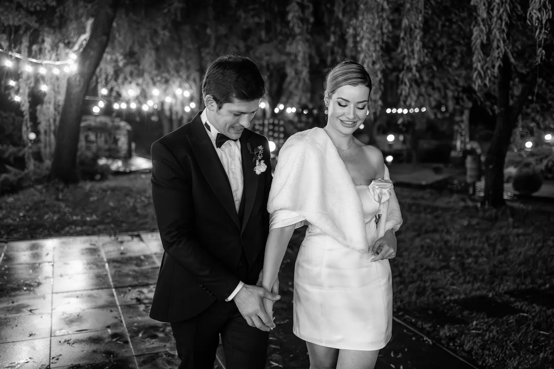 Denisa & Mihai — nunta secret garden danesti maramures miri gradina noapte fairy lights — fotograf nuntă