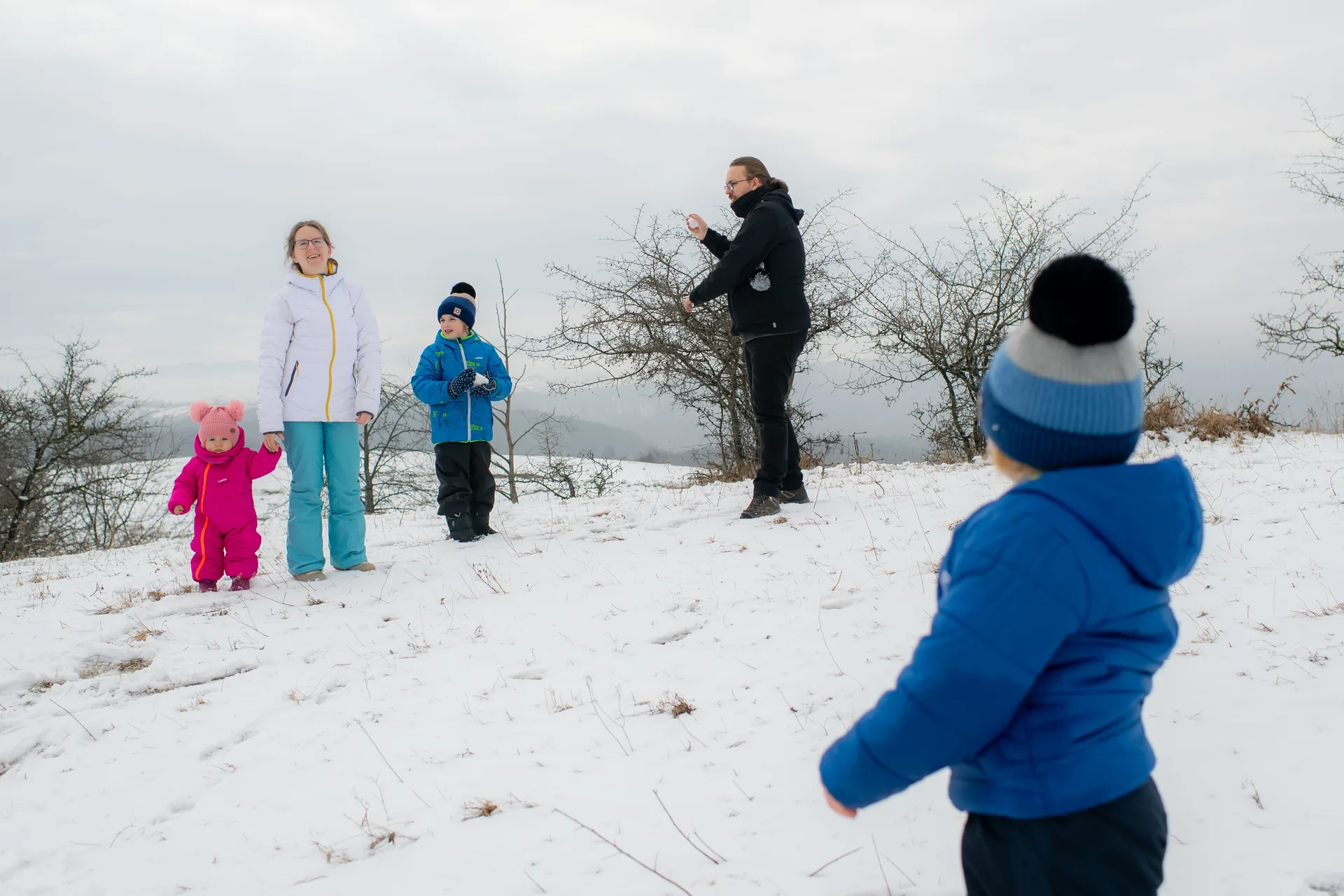 Familia Demian — familie demian zapada cluj 14 — fotograf familie