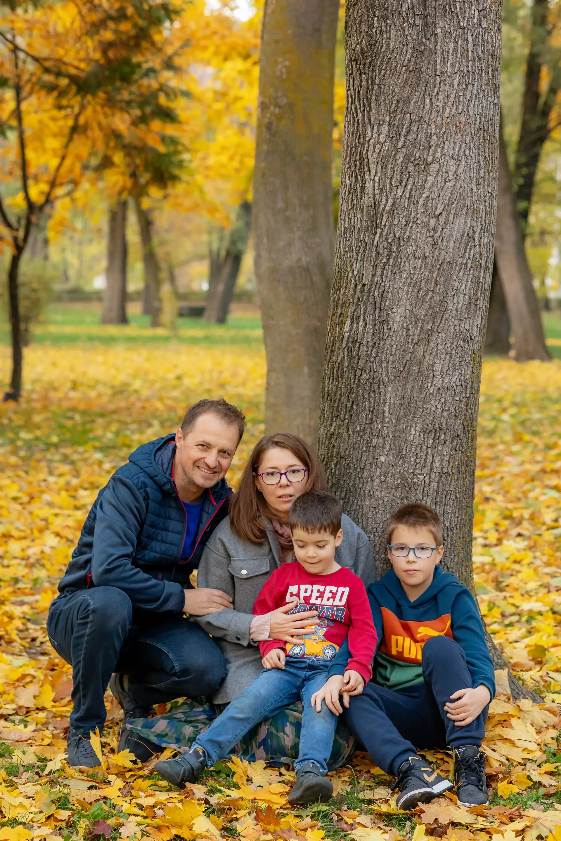 Familia Niculaș — familie niculas toamna cluj 20 — fotograf familie