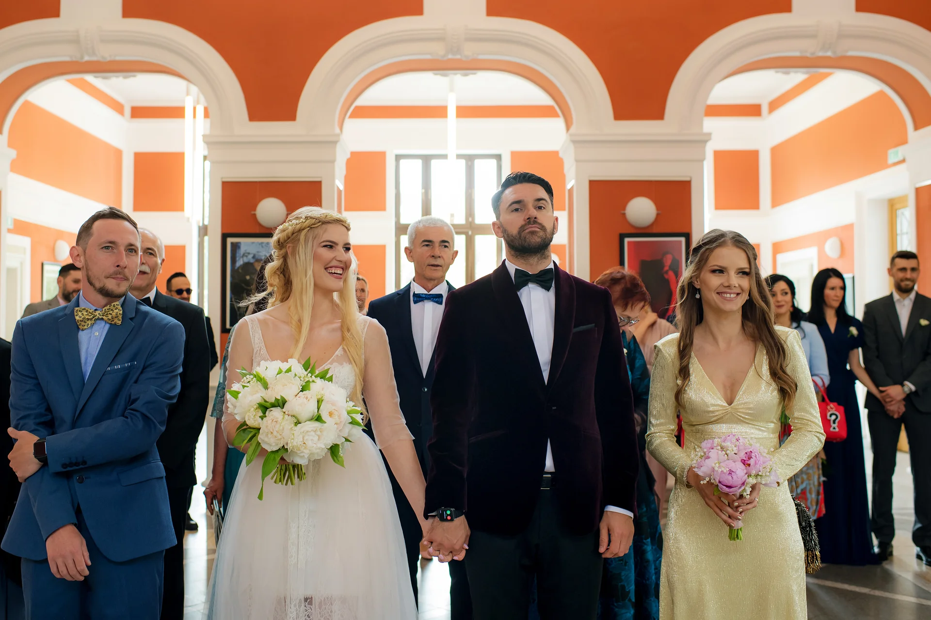 Gabriela & Vlad — nunta wonderland cluj grande vista mireasa mama imbratisare emotie intim — fotograf nuntă