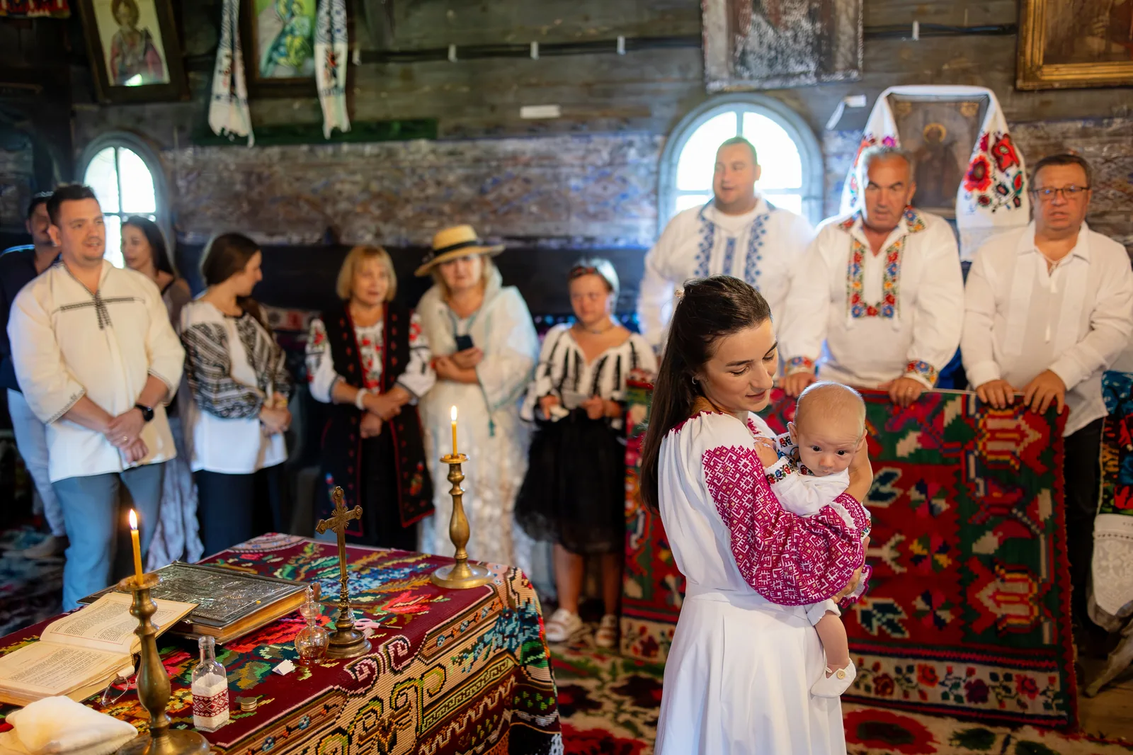 Botezul lui Iancu — botez traditional breb maramures — fotograf botez