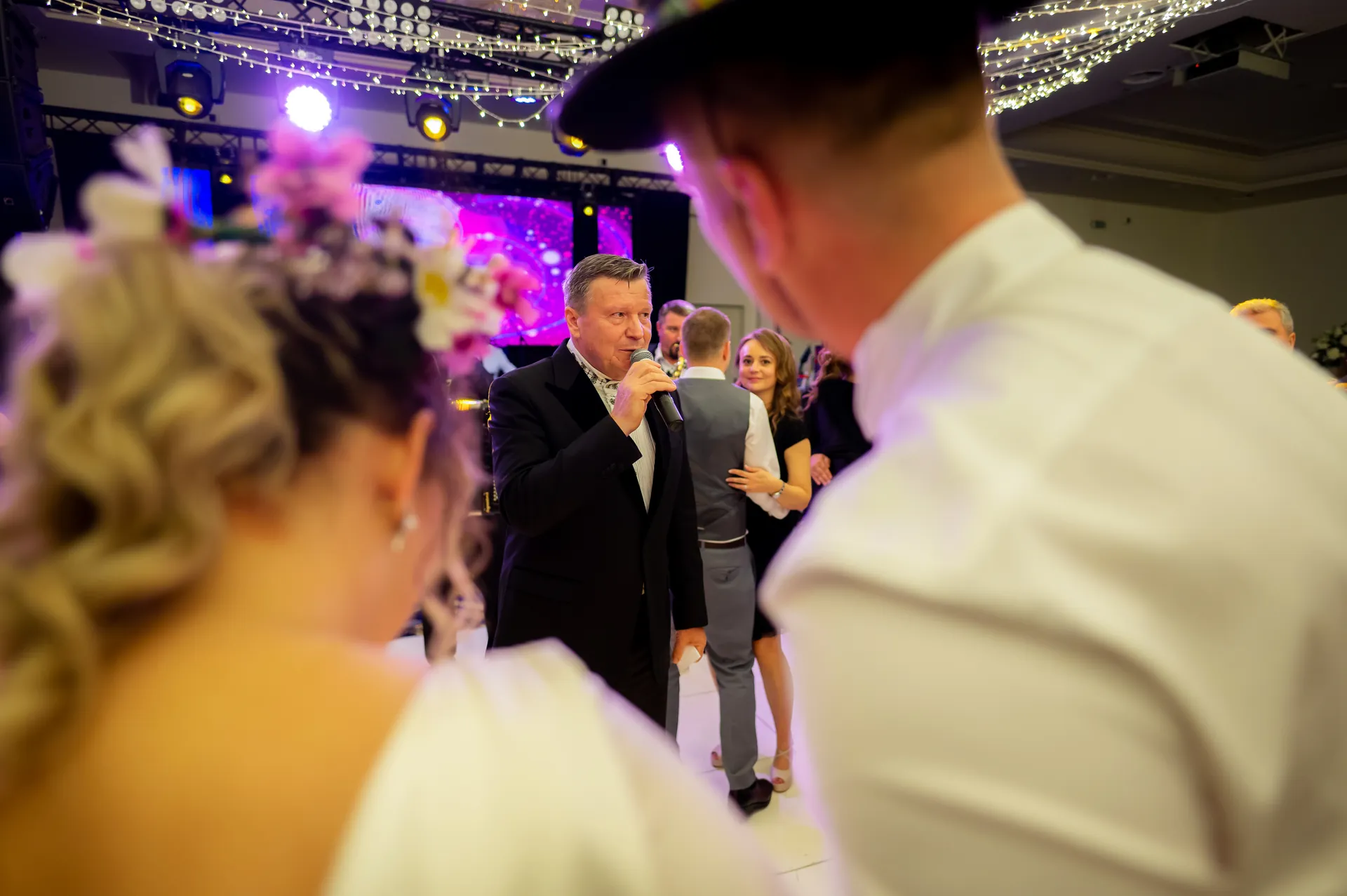 Iulia & Andrei — nunta grand hotel italia cluj maestru ceremonii microfon — fotograf nuntă