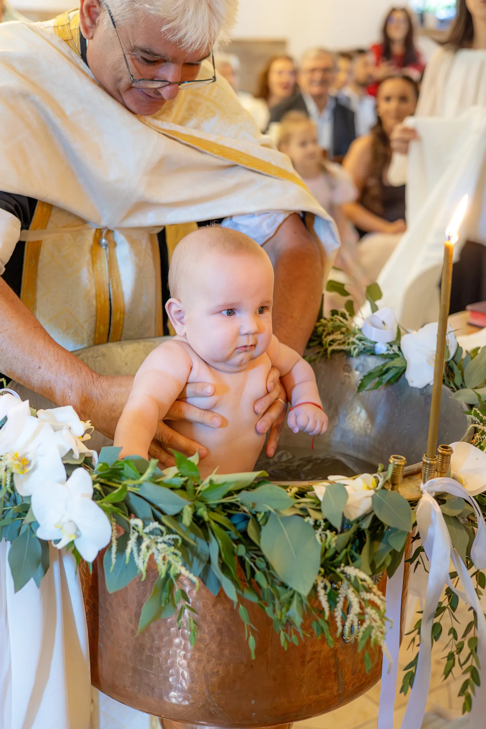 Botezul lui Ivan — botez ivan fabrica events cluj cristelnita preot ivan flori — fotograf botez
