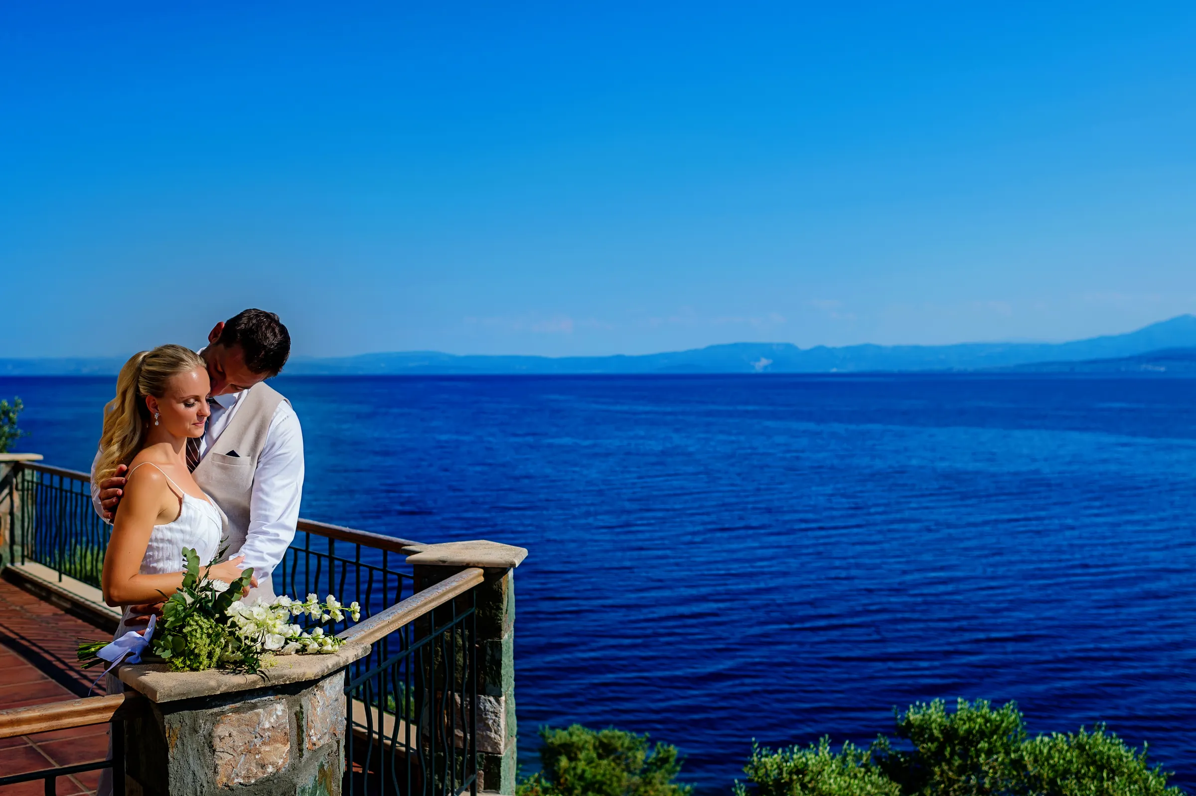 Linda & Flo — greece destination wedding photographer 12 — fotograf nuntă