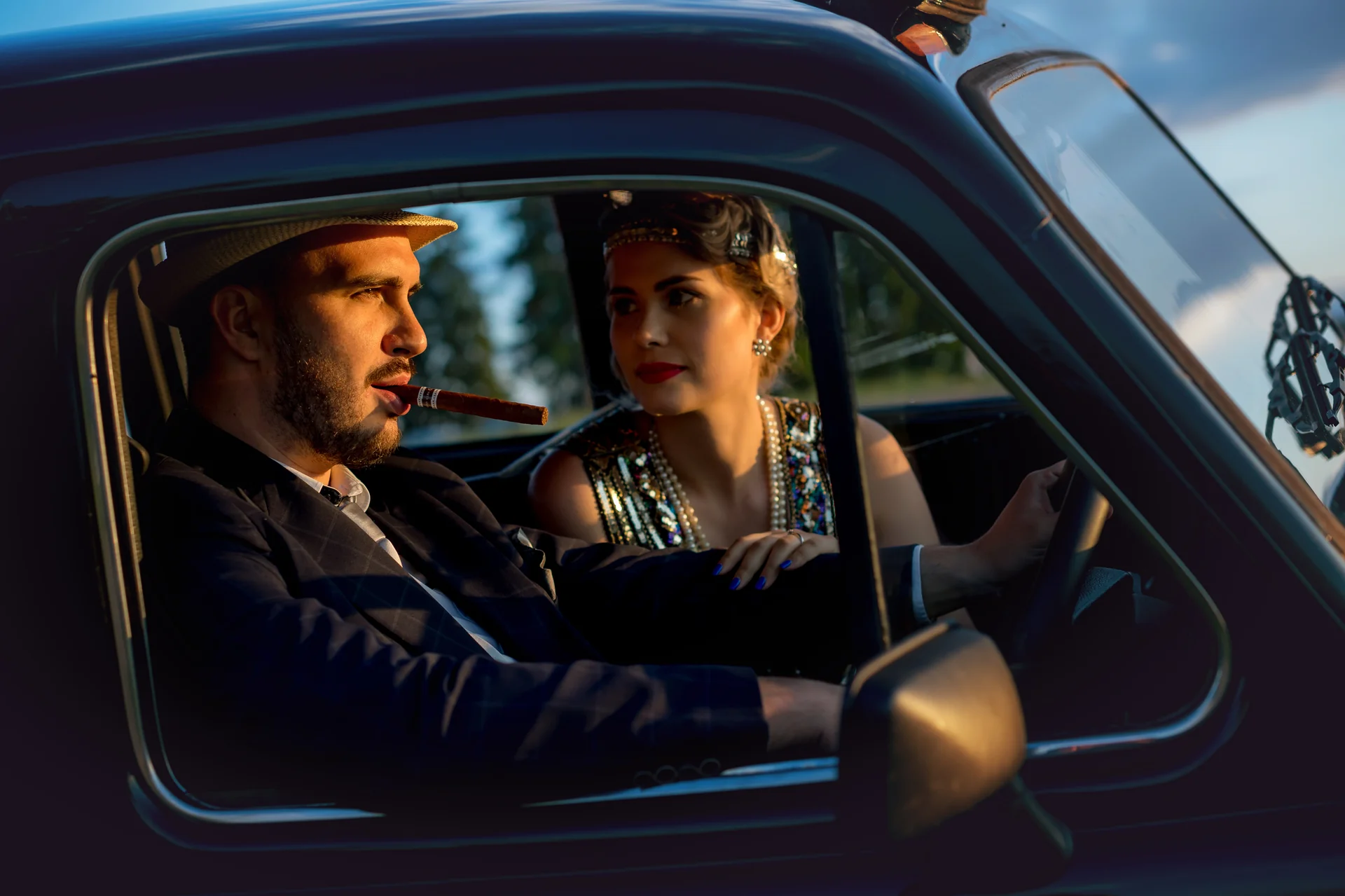 Lorena & Ionuț — nunta rab targu mures gatsby save the date mireasa sarut obraz gatsby vintage — fotograf nuntă