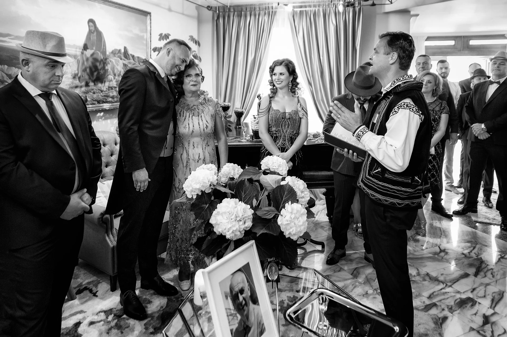 Lorena & Ionuț — nunta rab targu mures gatsby mireasa parinti imbratisare emotie intim — fotograf nuntă