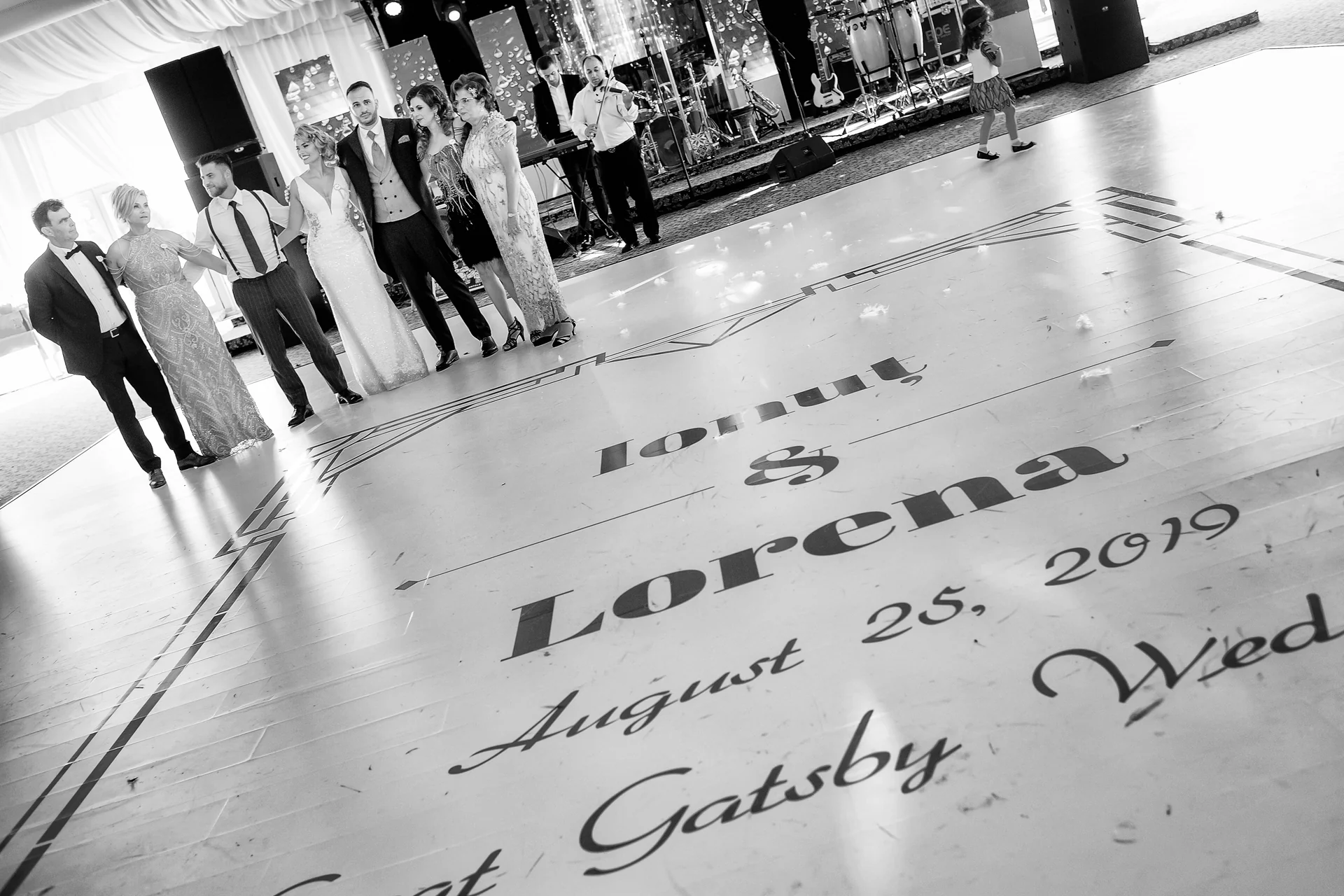 Lorena & Ionuț — nunta rab targu mures gatsby detaliu decor masa rab sala eleganta — fotograf nuntă