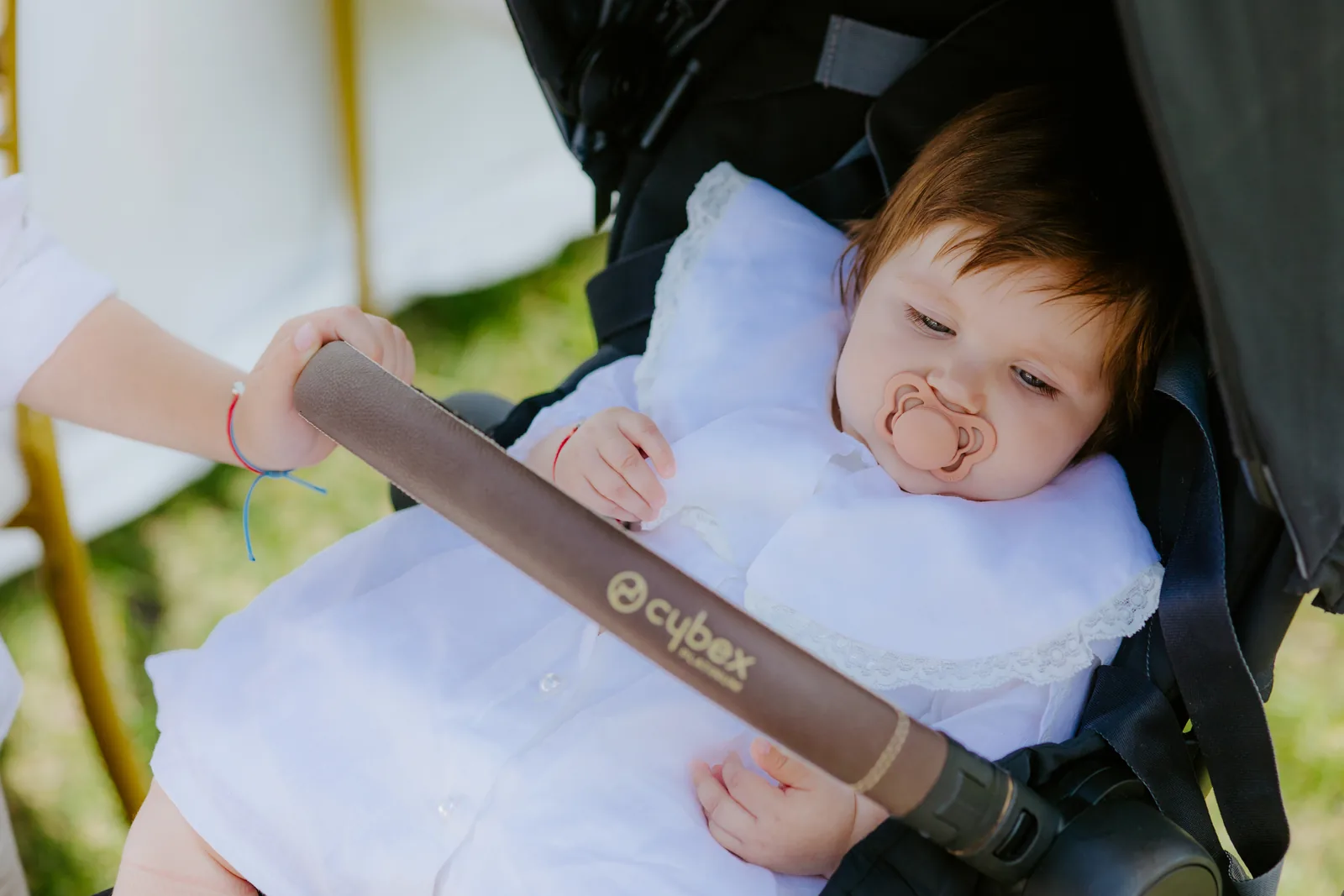 Botezul Lunei — botez radisson blu cluj luna carucior cybex curiozitate — fotograf botez