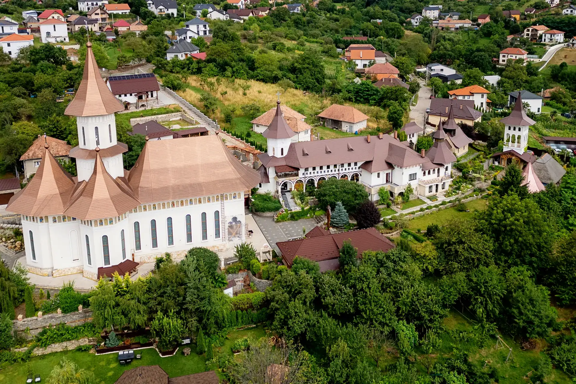 Mădălina & Bogdan — nunta elitis castel banffy cluj slide 13 — fotograf nuntă