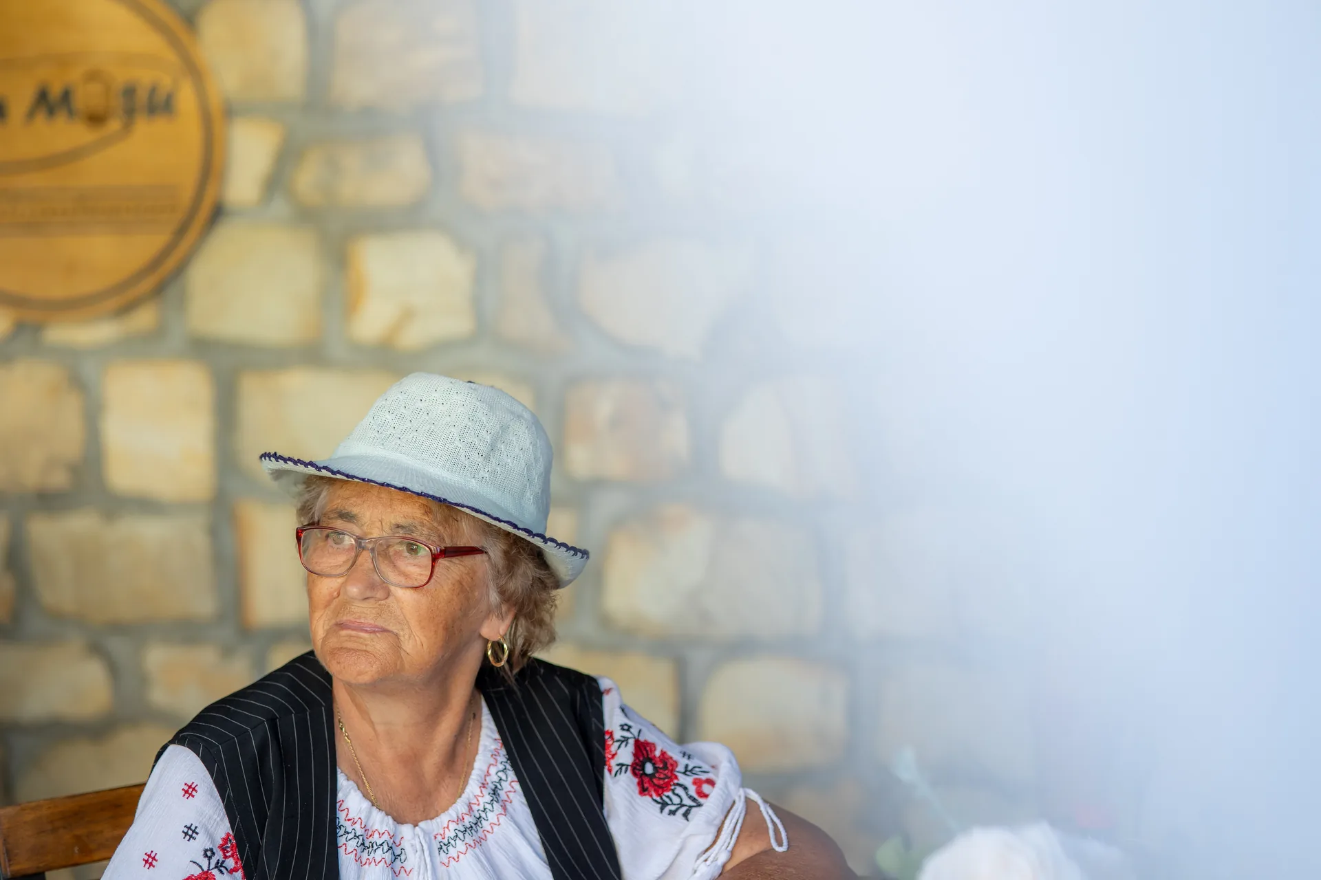 Botezul lui Magnus — botez magnus la mosu cluj 20 — fotograf botez