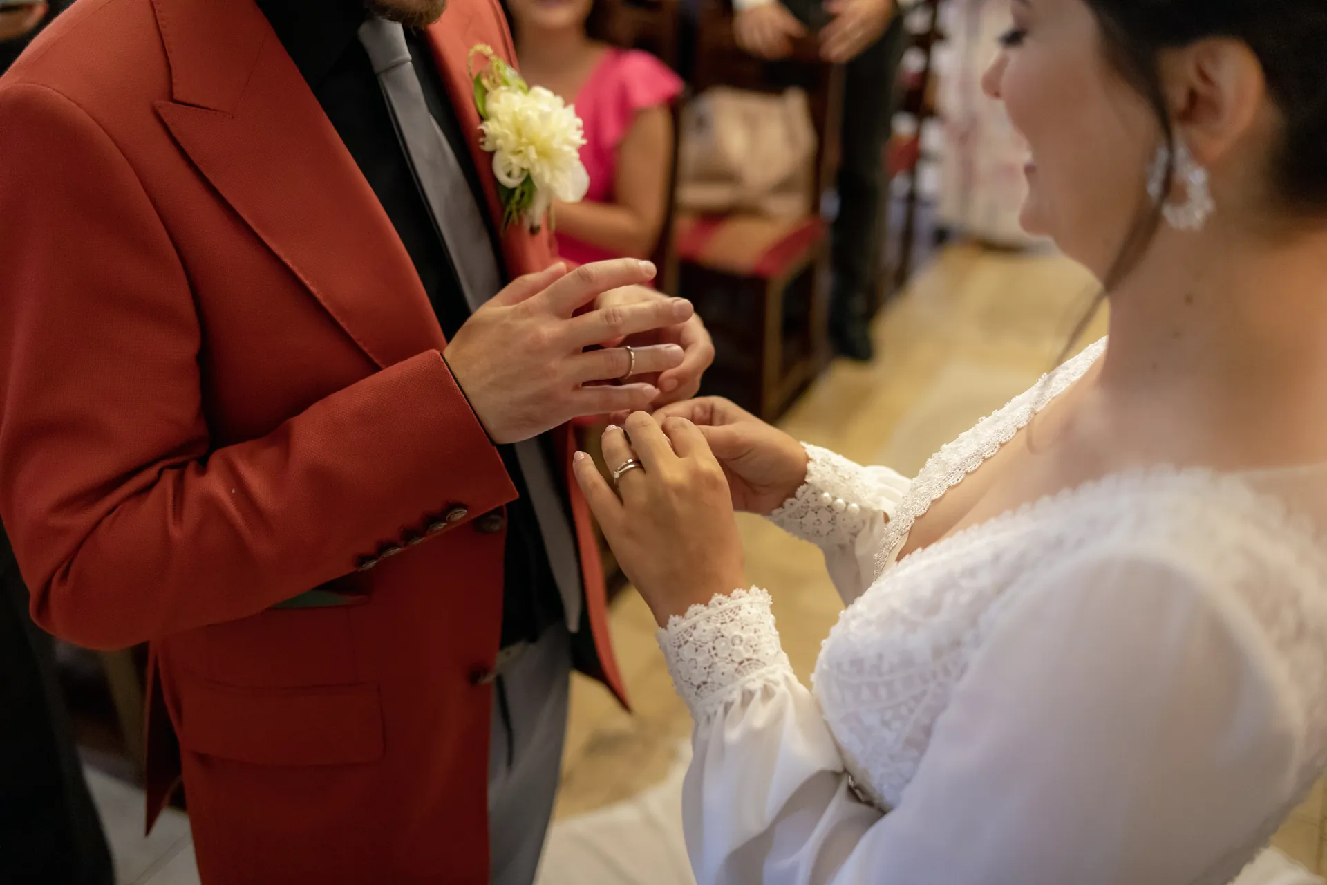 Mery & Gabriel — nunta da vinci cluj verigheta detaliu maini — fotograf nuntă