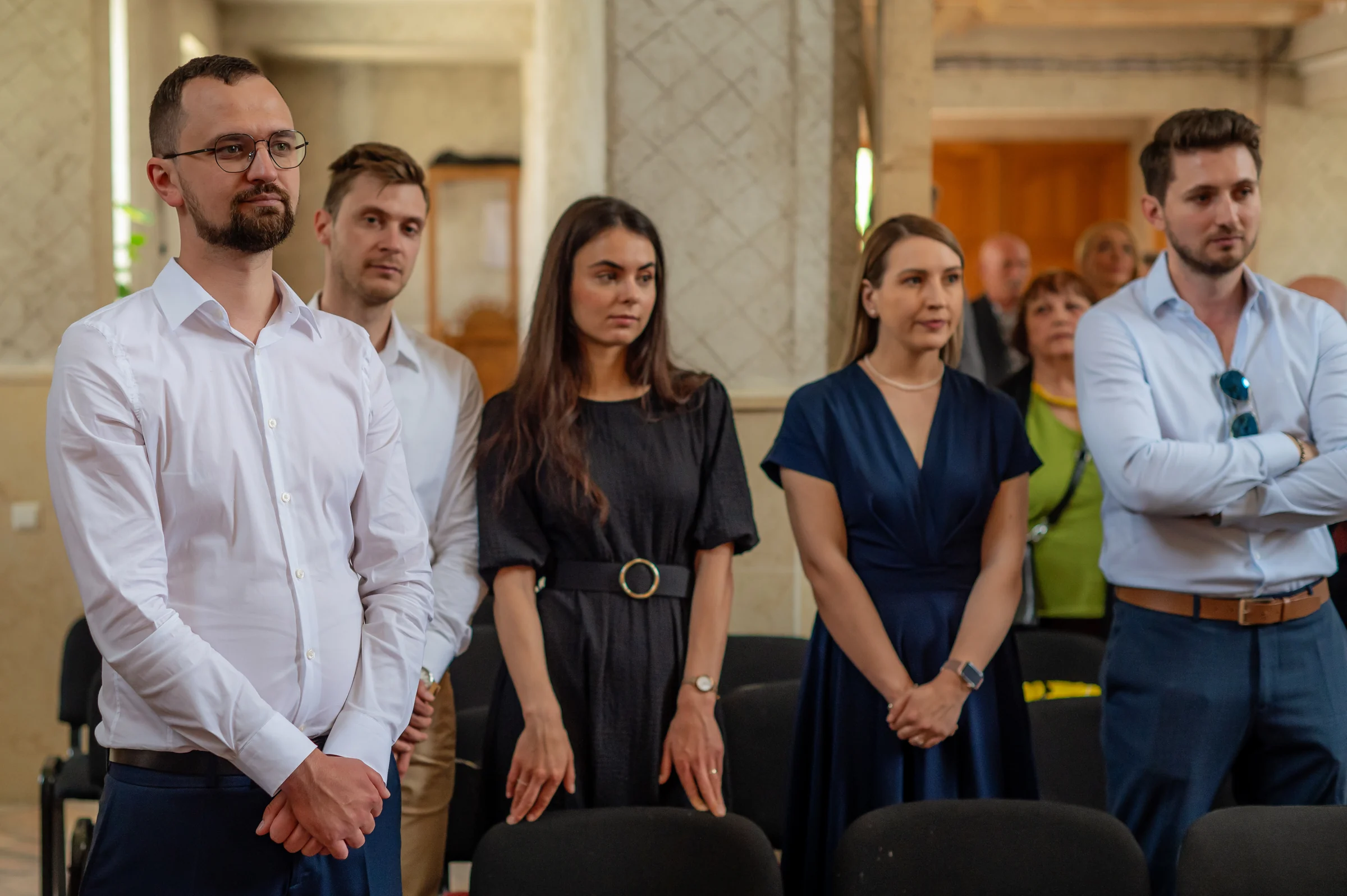 Botezul Miei Petra — botez mia petra panoramic cluj grup invitati atenti slujba — fotograf botez