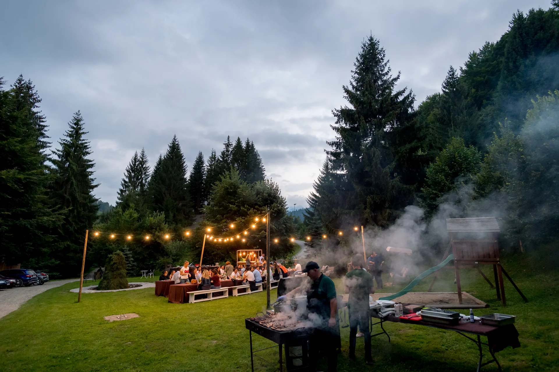Raluca & Arnau — nunta hadar chalet apuseni pre wedding protap foc mancare traditionala aer liber — fotograf nuntă