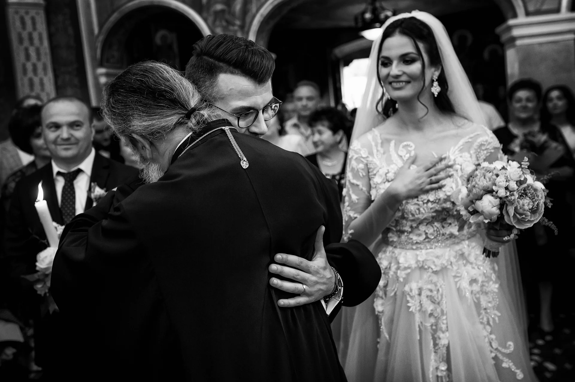 Ramona & Tudor — nunta grand hotel napoca cluj ceremonie invitati emotie candid biserica — fotograf nuntă