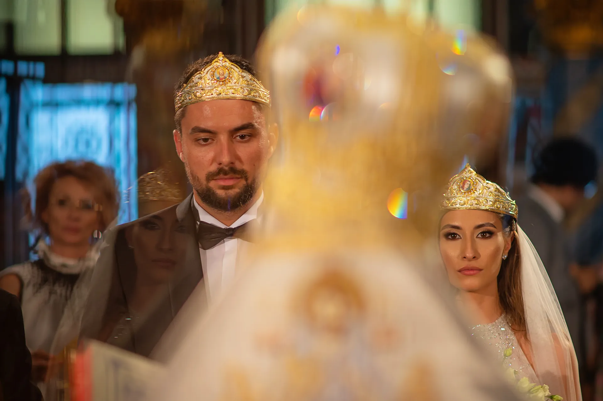 Rebeca & Razvan — nunta esedra satu mare miri coroane ortodoxe potir — fotograf nuntă