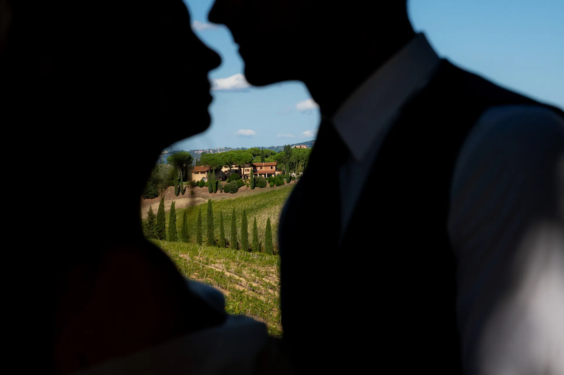 Roxana & Ionuț — nunta toscana italia roxana ionut cuplu silueta vila chiparosi — fotograf nuntă