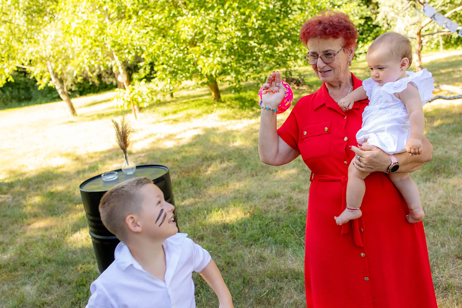 Sara Lisa, 1 an — familie sara lisa rustiq garden cluj 15 — fotograf familie