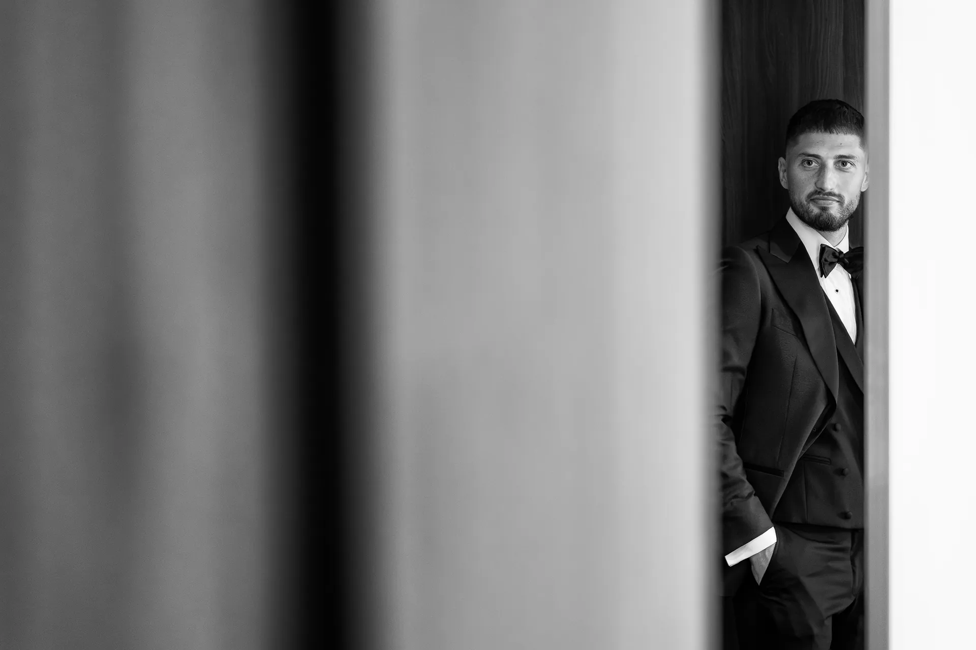 Sorina & Gicu — nunta brasov mire smoking pregatire editorial — fotograf nuntă