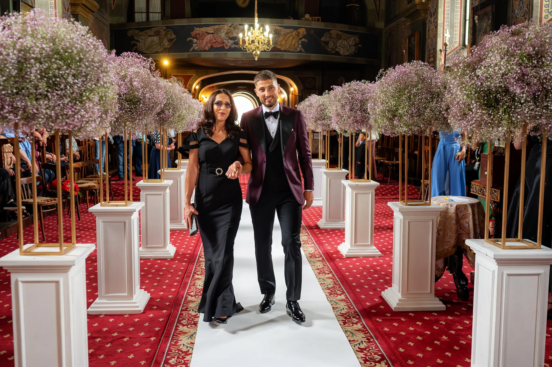Sorina & Gicu — nunta brasov miri culoar biserica flori ceremonie — fotograf nuntă