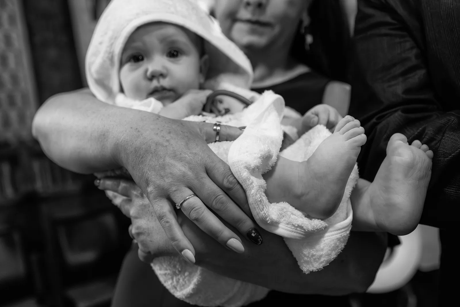 Botezul lui Ștefan — botez 1568 bistro cluj bw stefan prosop maini inel — fotograf botez