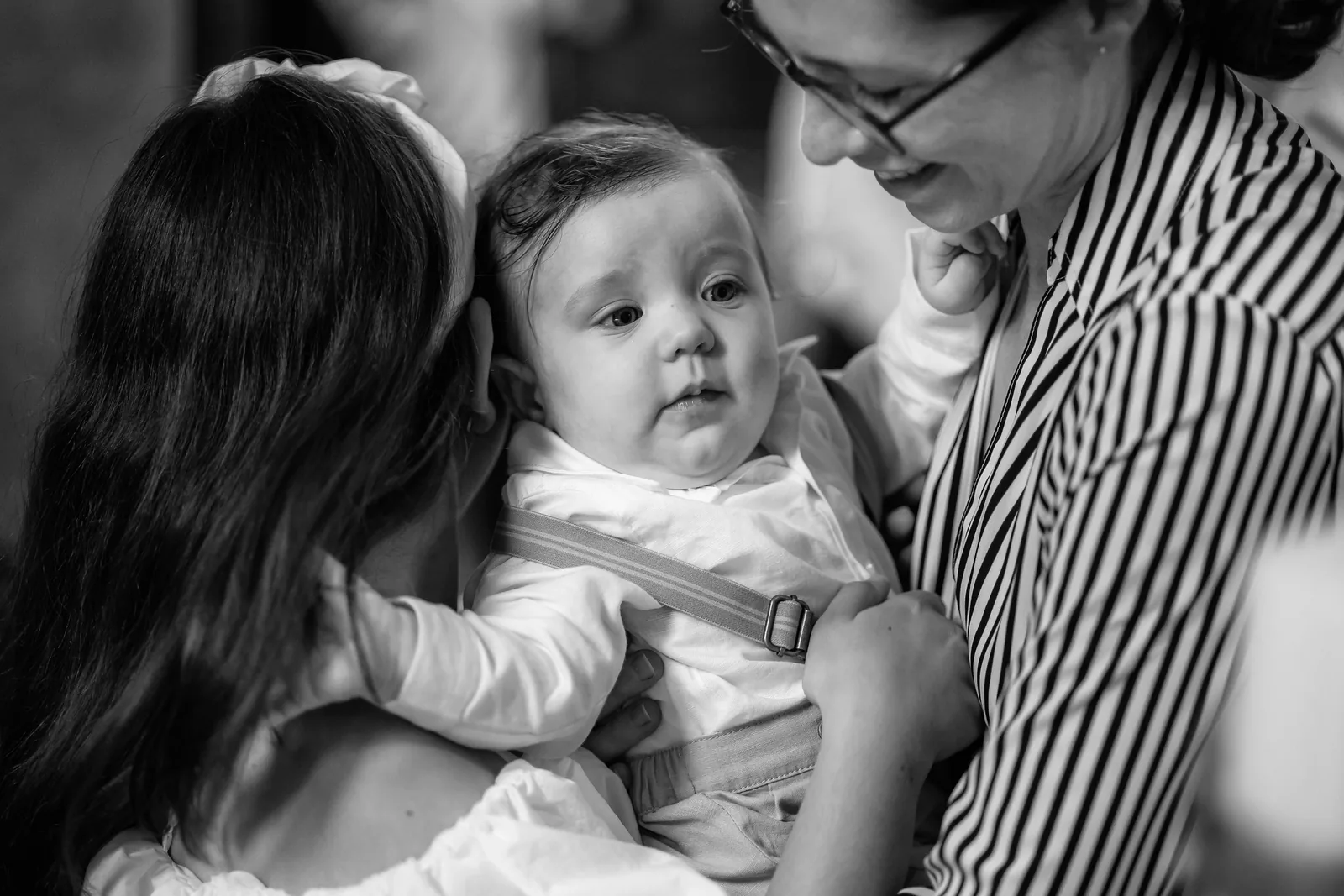 Botezul lui Ștefan — botez 1568 bistro cluj bw trio mama stefan nasa — fotograf botez