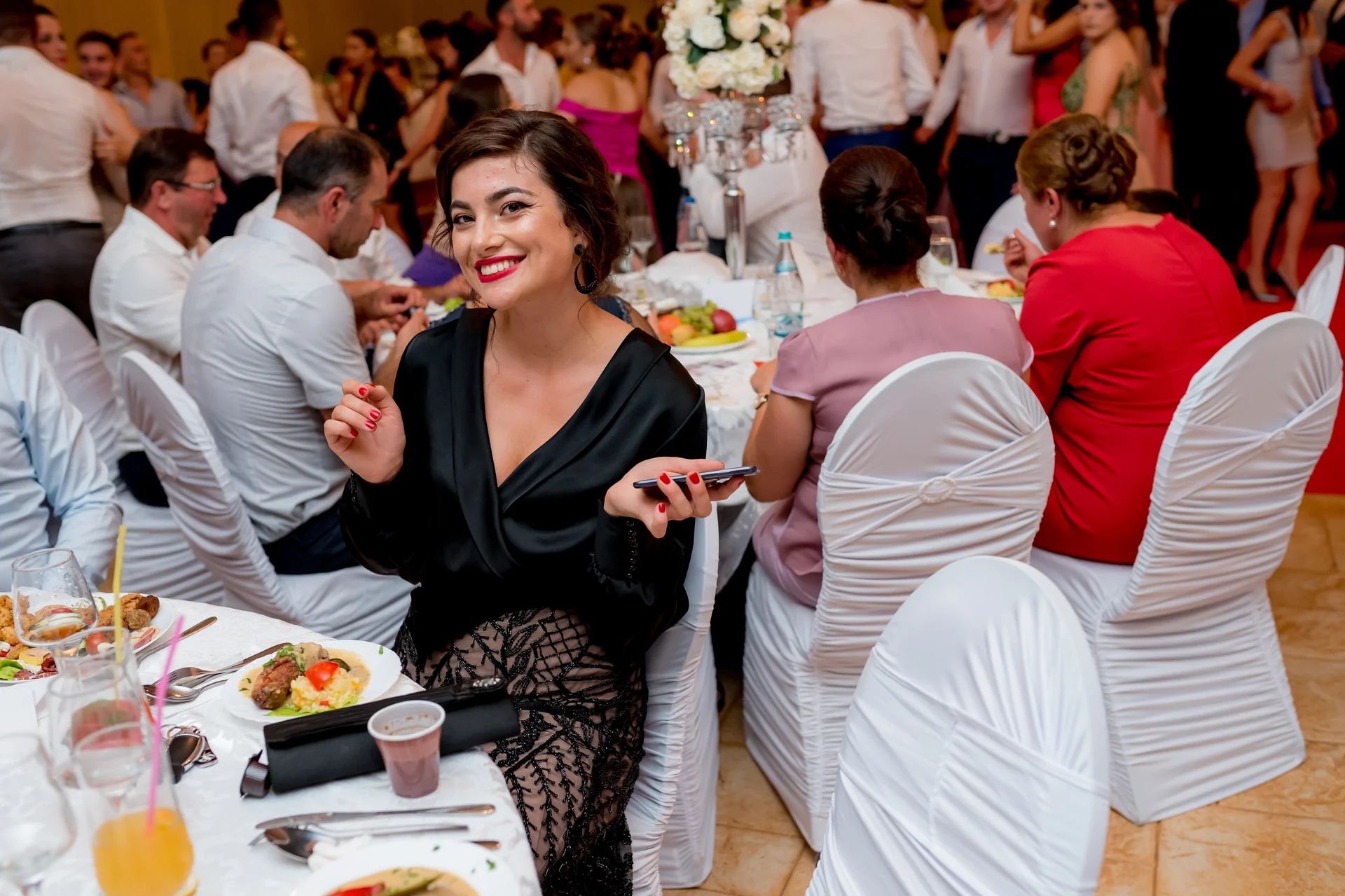 Vicky & Dimitri — nunta tarsolt negresti oas tradițional discursuri prieteni emotie candid sala — fotograf nuntă