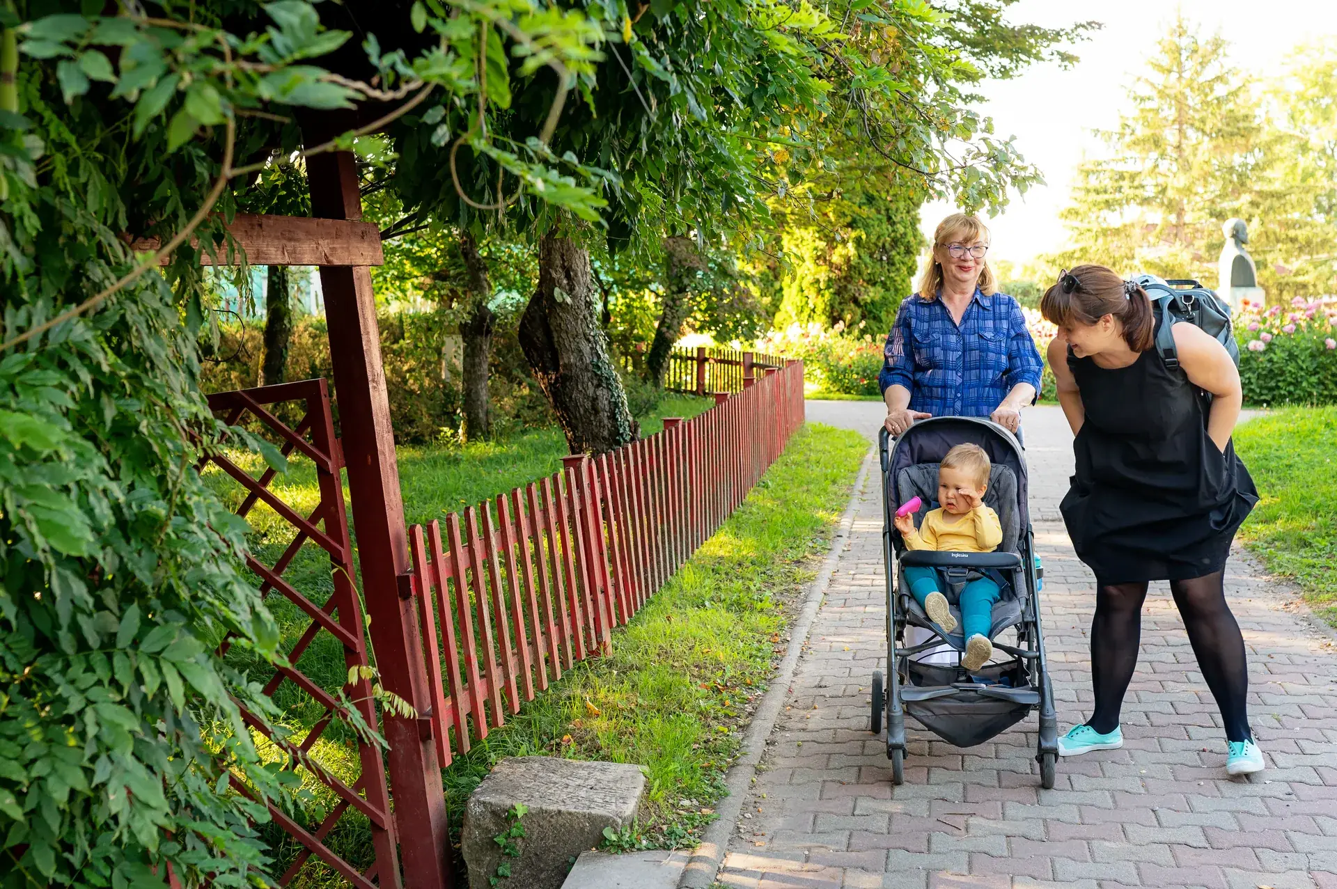 Vlăduț & bunica — familie vladut bunica cluj 03 — fotograf familie