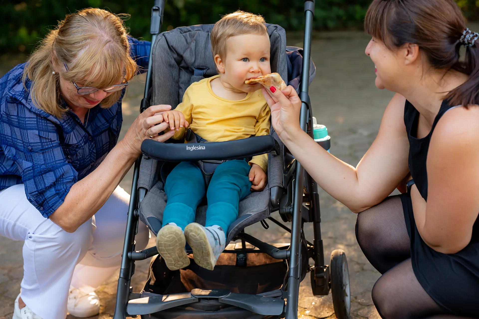 Vlăduț & bunica — familie vladut bunica cluj 23 — fotograf familie