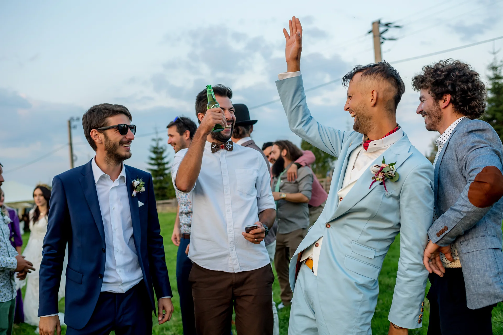 Dee & We — nunta marisel apuseni discursuri prieteni emotie ras candid — fotograf nuntă